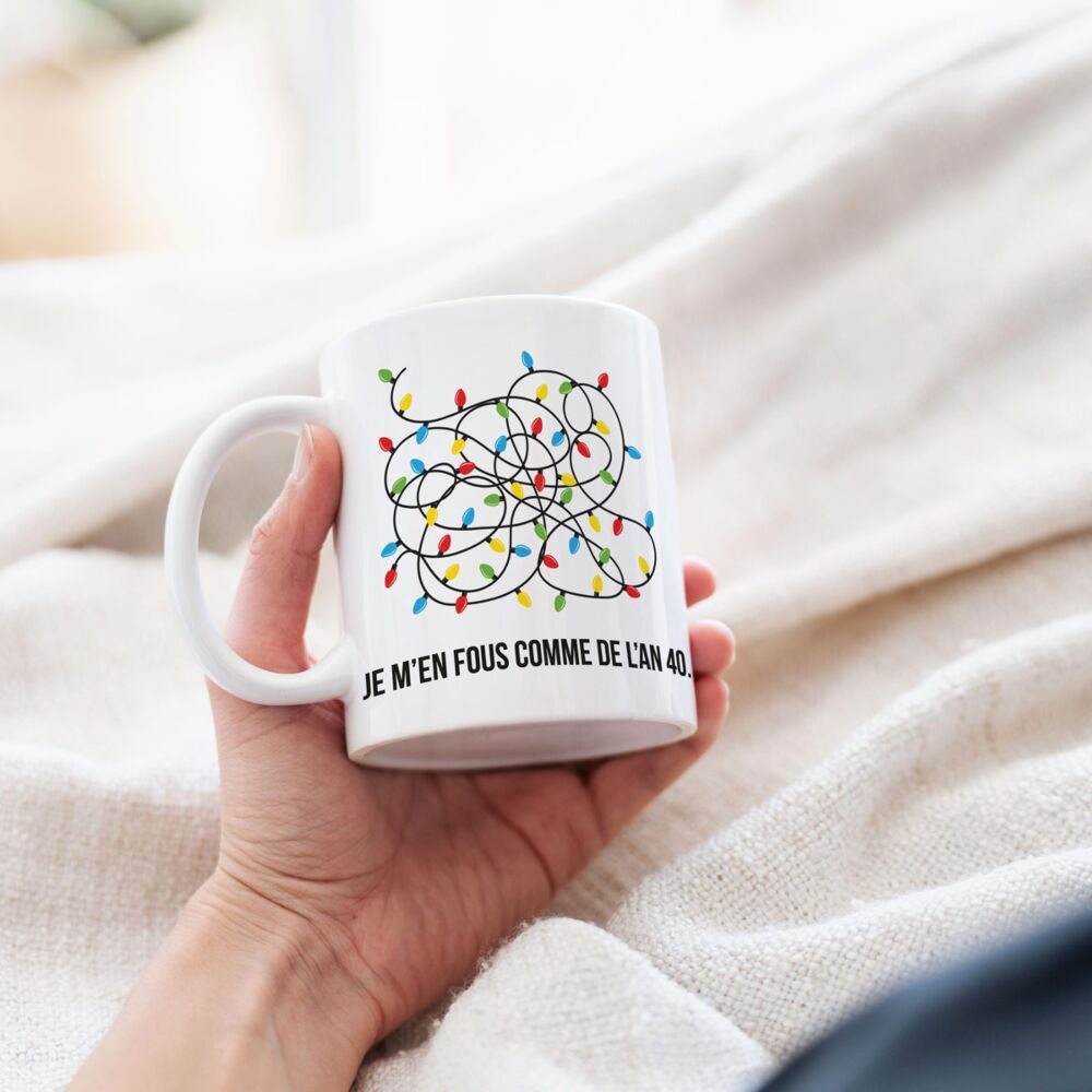 Mug personnalisé avec guirlandes de Noël et texte