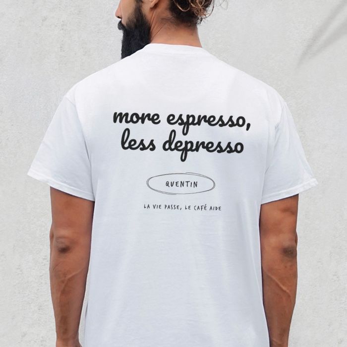 T-shirt personnalisé avec slogan et nom